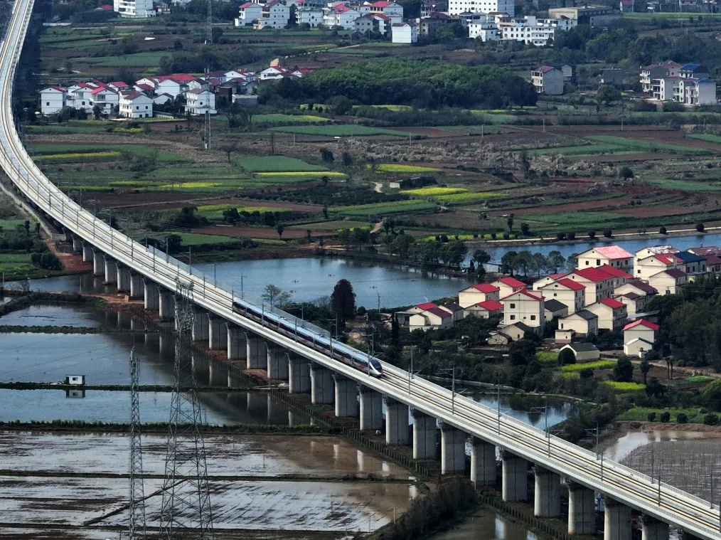 “公交化”运营高铁，+1！