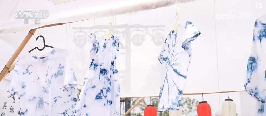 传统文化“活”起来释放新魅力 火热“端午经济”折射中国经济蓬勃活力 传统文化“活”起来释放新魅力 火热“端午经济”折射中国经济蓬勃活力