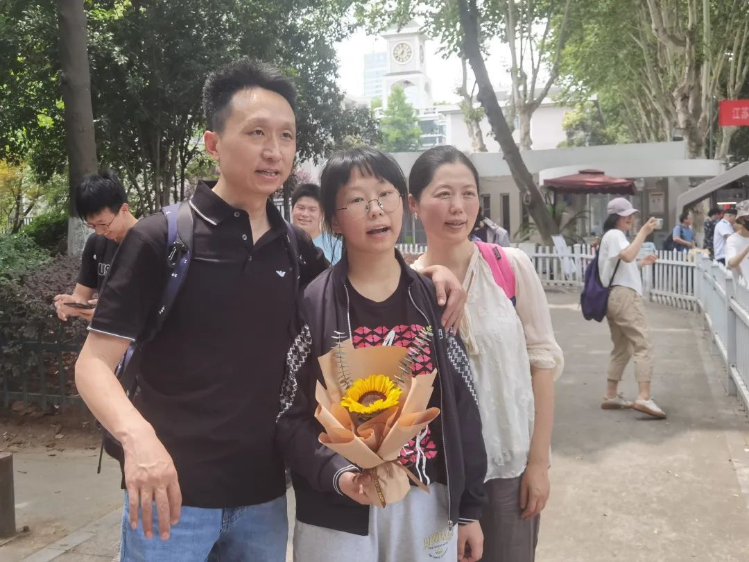 “交卷”倒计时！全国多地高考今将结束