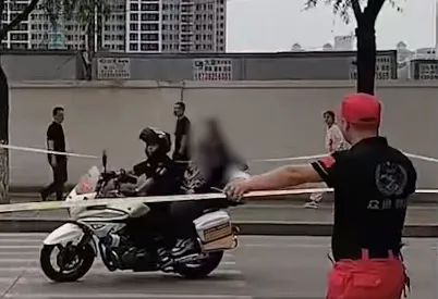 太紧张？高考考生睡过头 ，民警紧急排查酒店，逐房找人