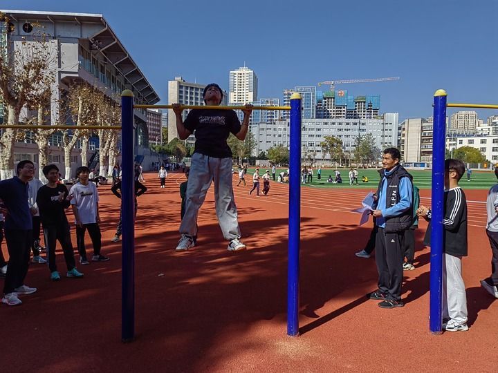 追光｜考完了吗？给高考生们一点大学体育课的震撼……