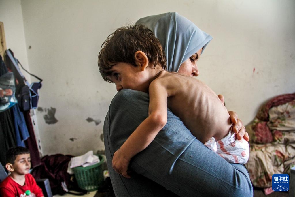 新华社发(马哈茂德·扎基摄)联合国儿童基金会6日说,加沙地带约九成