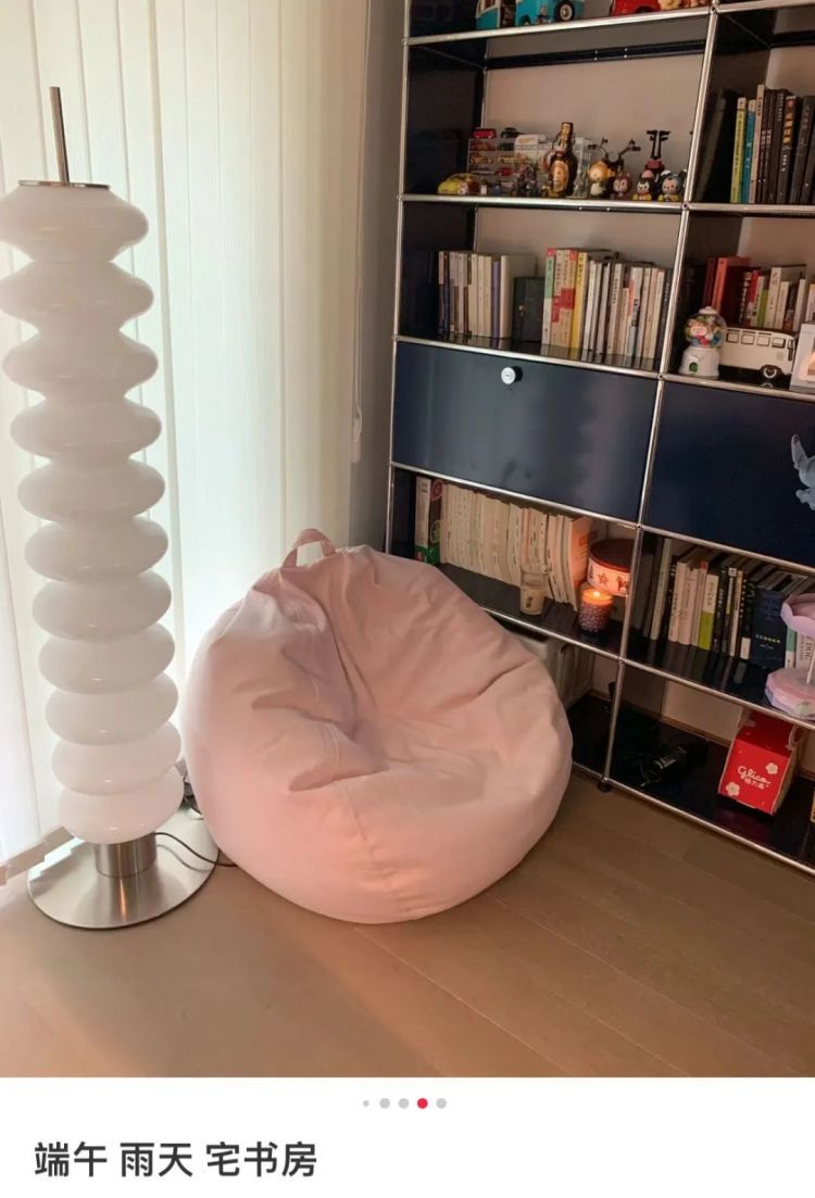 这届年轻人,也太“传统”了吧! 这届年轻人,也太“传统”了吧!