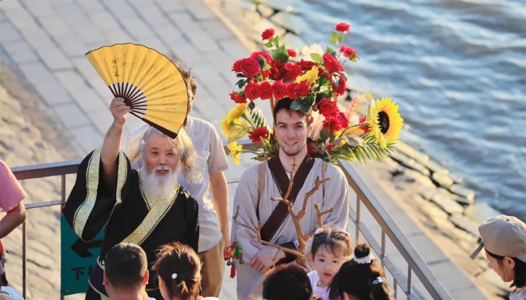 一年一度!人人人你人人人……“尔滨”又刷屏了! 一年一度!人人人你人人人……“尔滨”又刷屏了!