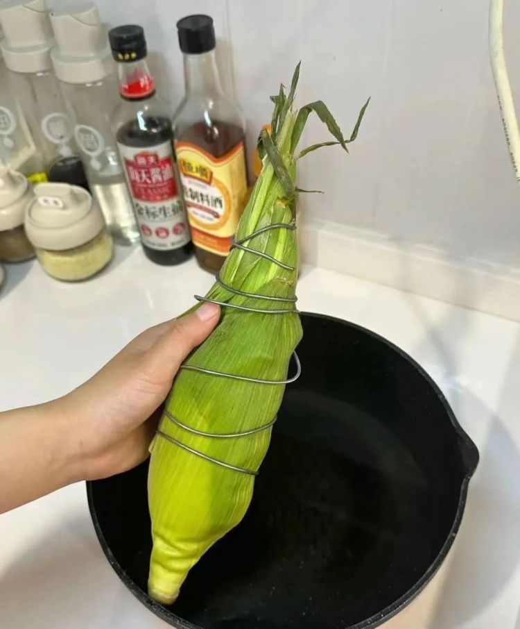 这届年轻人,也太“传统”了吧! 这届年轻人,也太“传统”了吧!