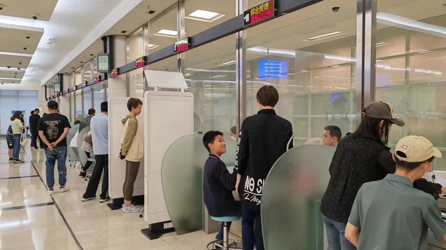 最近爆火，大排长龙！有的上海人急了，好消息传来：加开夜间专场→