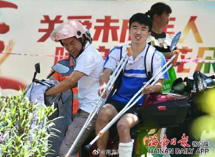 高考结束走出考场的心情 你还记得吗? 高考结束走出考场的心情 你还记得吗?