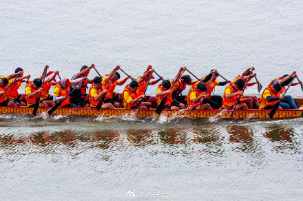 今日端午，看赛龙舟每一帧都好嗨