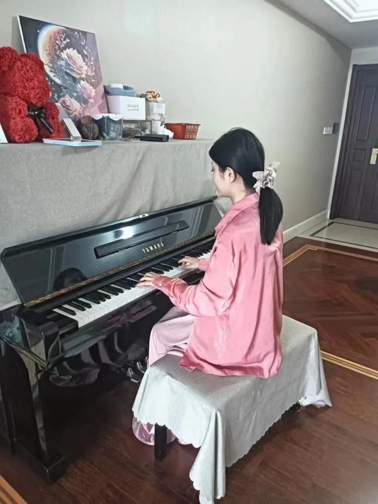 盲人女孩郁晓楠：一个人的高考考场