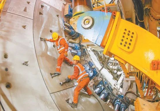 高铁隧道即将贯通!这条城际铁路迎来新进展—— 高铁隧道即将贯通!这条城际铁路迎来新进展——