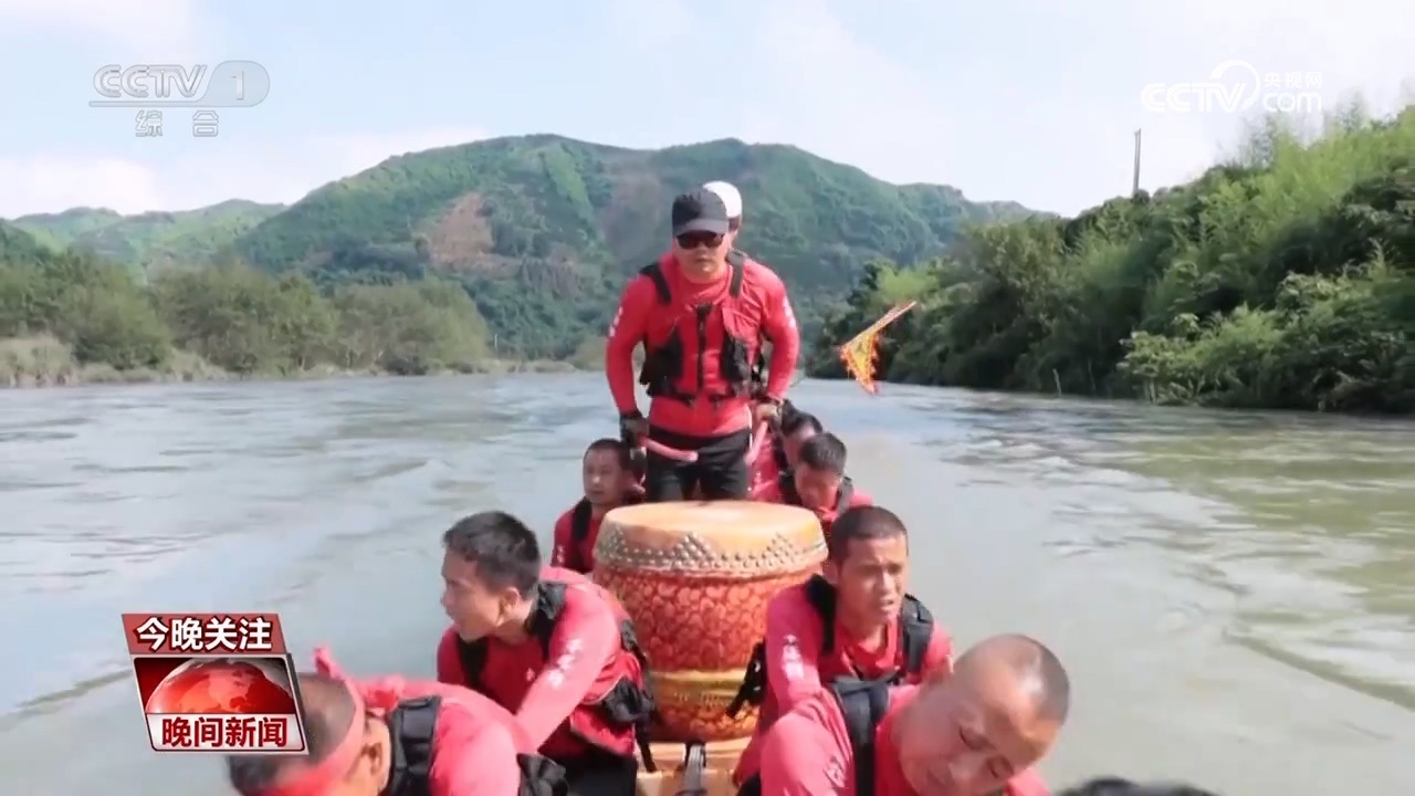 家国端午 龙舟竞渡|逆流而上的龙舟 劈波斩浪去远方 家国端午 龙舟竞渡|逆流而上的龙舟 劈波斩浪去远方