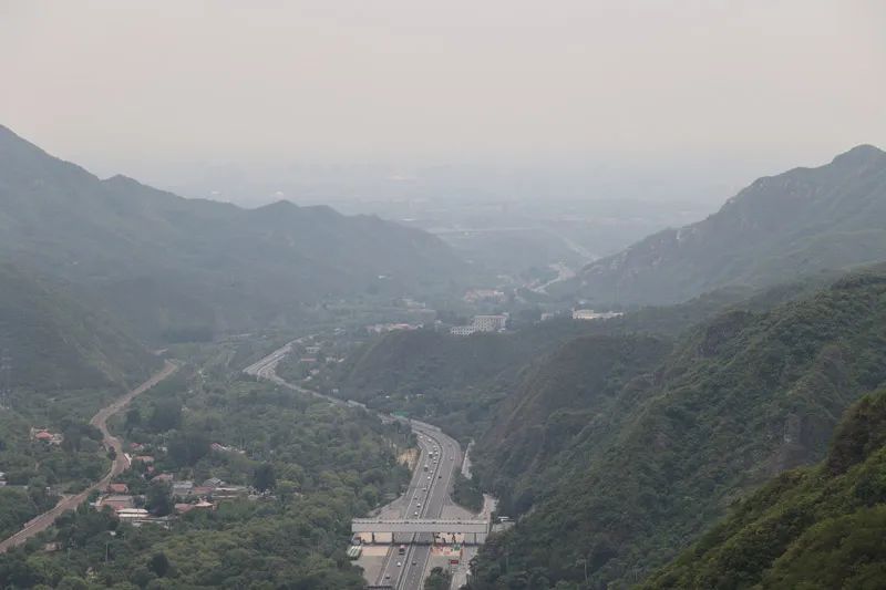 87岁山东老人，在北京居庸关找到“28岁的父亲”……