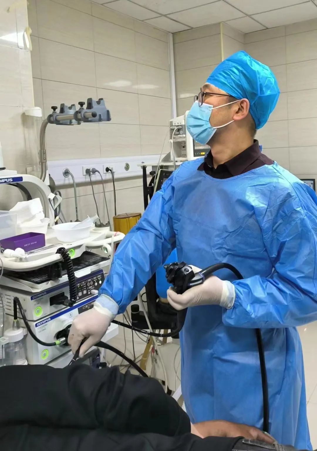 太惊险！哈尔滨女子与家人争吵后吞金！