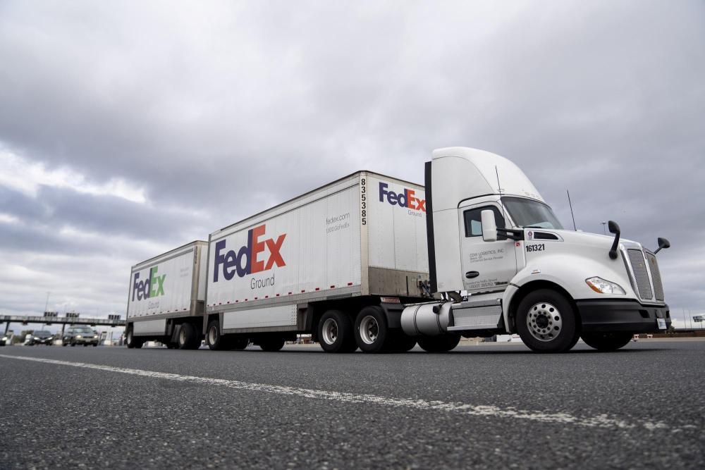 撞桥事故后 美国巴尔的摩港全面恢复航运