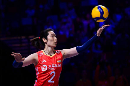 朱婷体能恢复伤病可控,在香港站将获更多首发机会 朱婷体能恢复伤病可控,在香港站将获更多首发机会