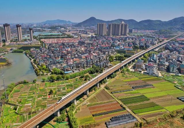 从上海到上海，这条超级环线高铁，即将发车！