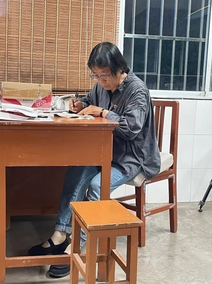 可敬的张桂梅，其实也有可亲可爱的一面