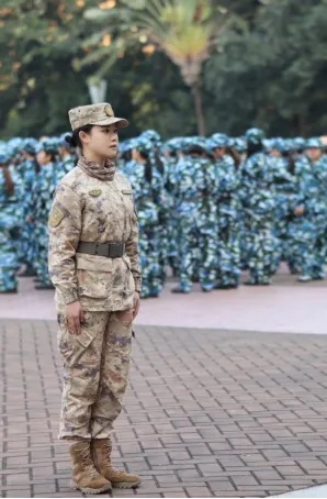 导弹操纵手！这位商学院女大学生，厉害了！