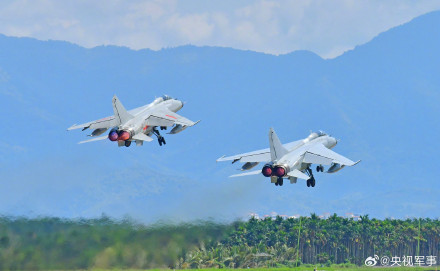 燃！空军航空兵训练高清壁纸