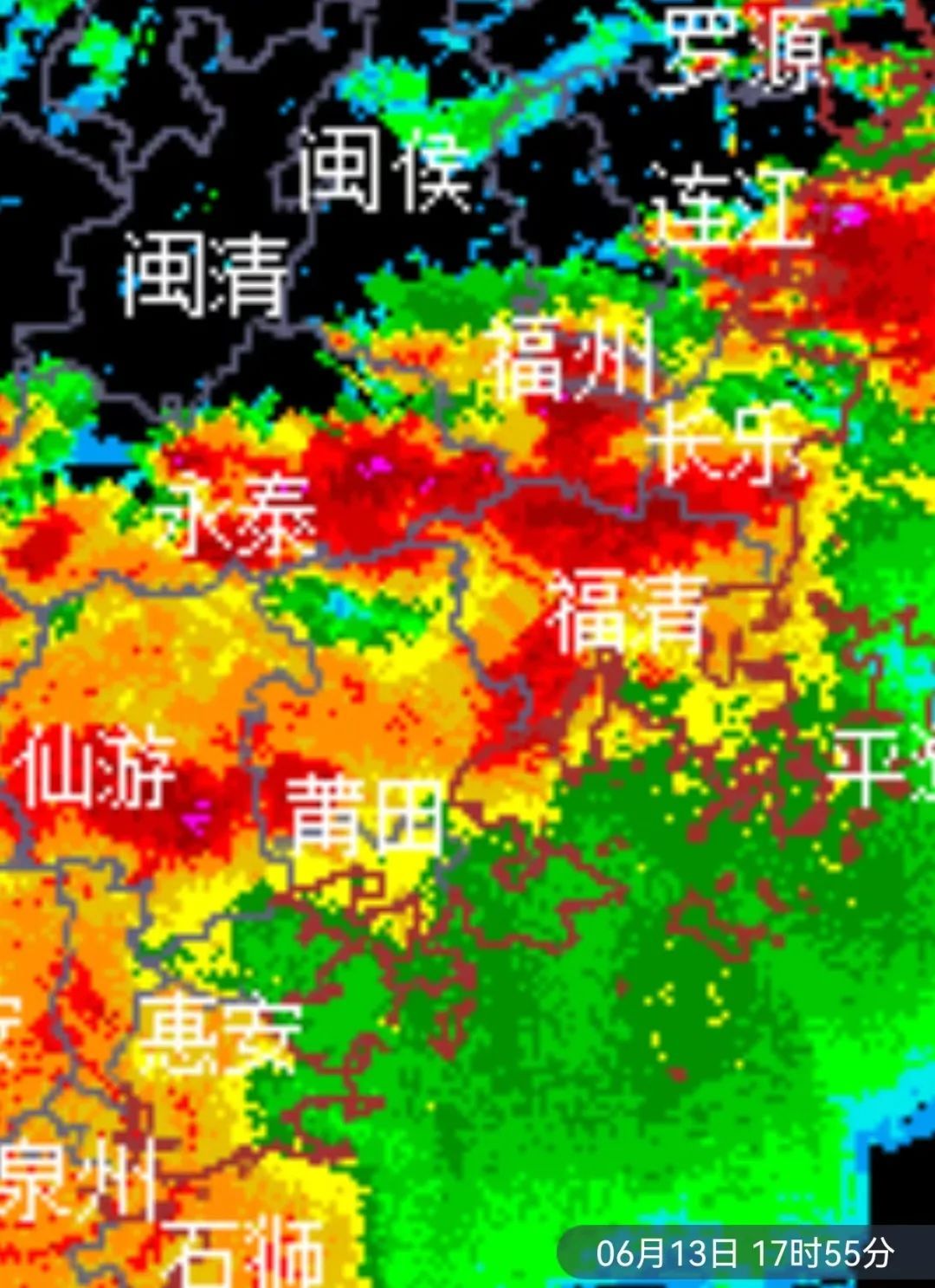 暴雨红色预警！福州这雨好大！这雨定闹钟了？