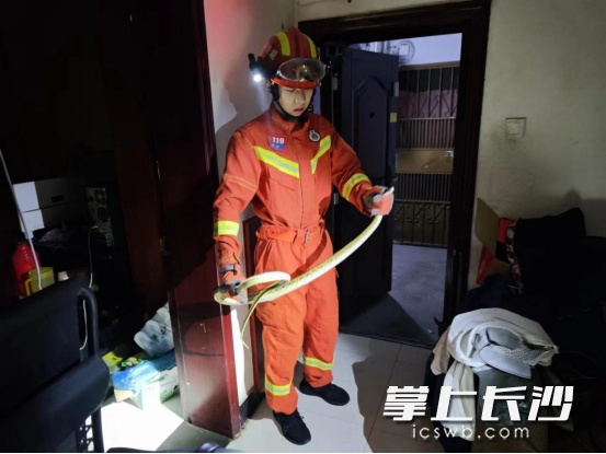 剧毒！长沙市民一觉醒来蛇在床尾，家中有这些东西千万注意