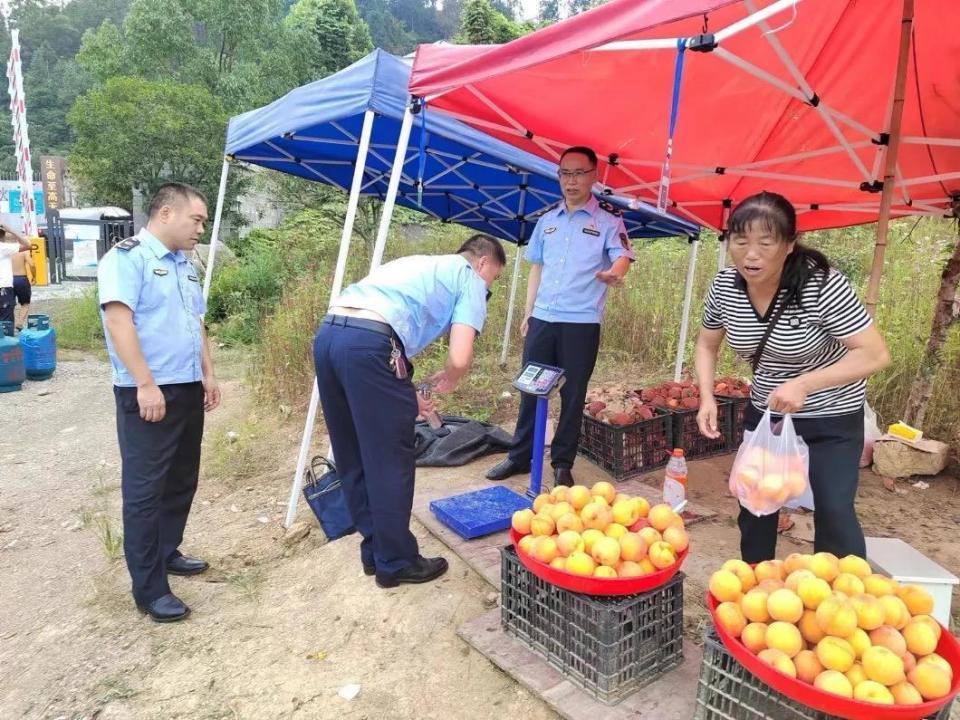 长沙四方坪夜市，复查！湖南各地市场监管部门持续打击“作弊秤”