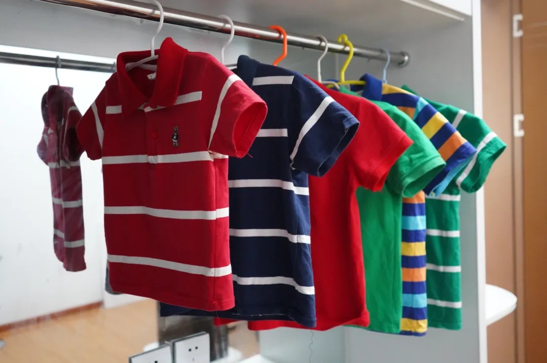 “院子嘎嘎大,欢迎来晒粮!” “院子嘎嘎大,欢迎来晒粮!”