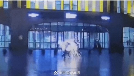 提醒！户外遭遇雷电牢记7不要