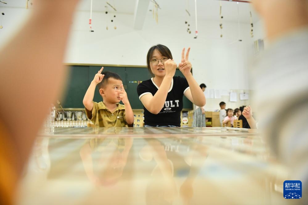 这五年,黄文秀的“接棒者”们续写青春之歌 这五年,黄文秀的“接棒者”们续写青春之歌