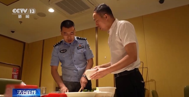 吞铁丝、口含玻璃碴敲诈餐饮店 这些犯罪团伙已被抓获！