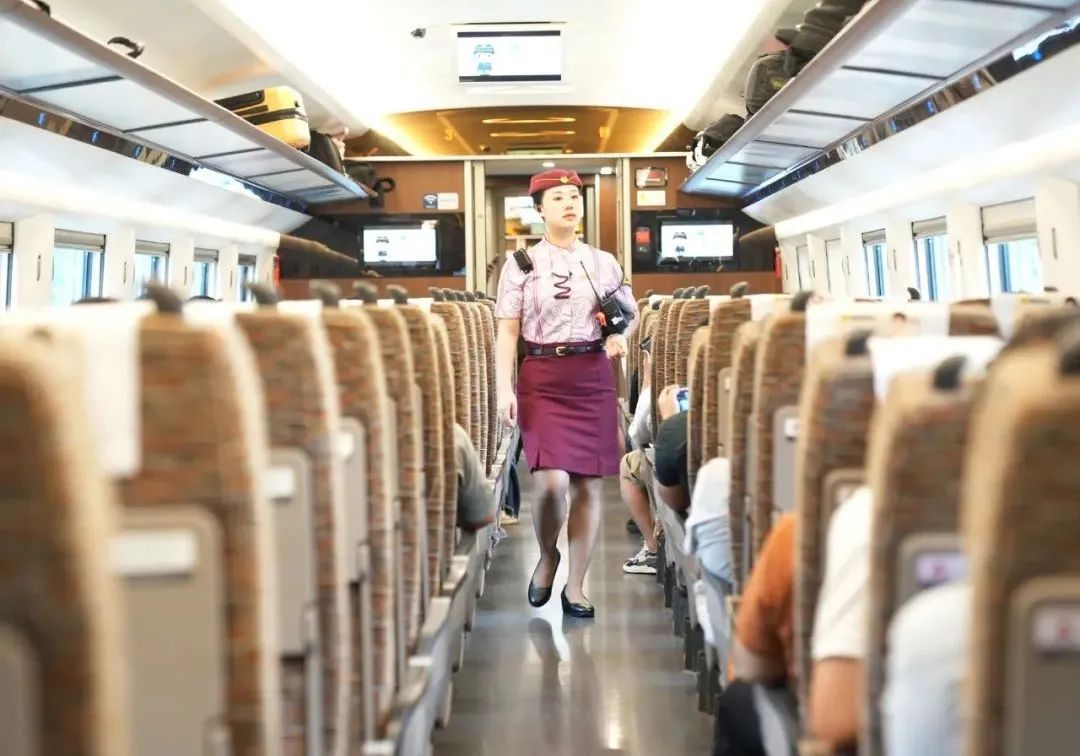 6月20日起，从南宁始发的多趟列车可选“静音车厢”！买票攻略→