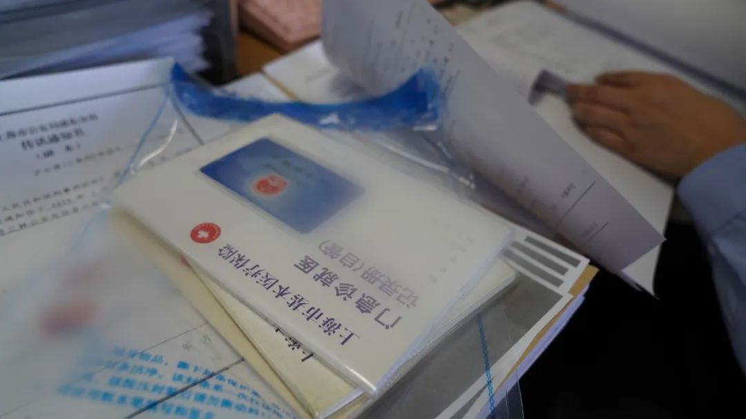 “药贩子”竟用医保卡“进货”？民警出手斩断黑链