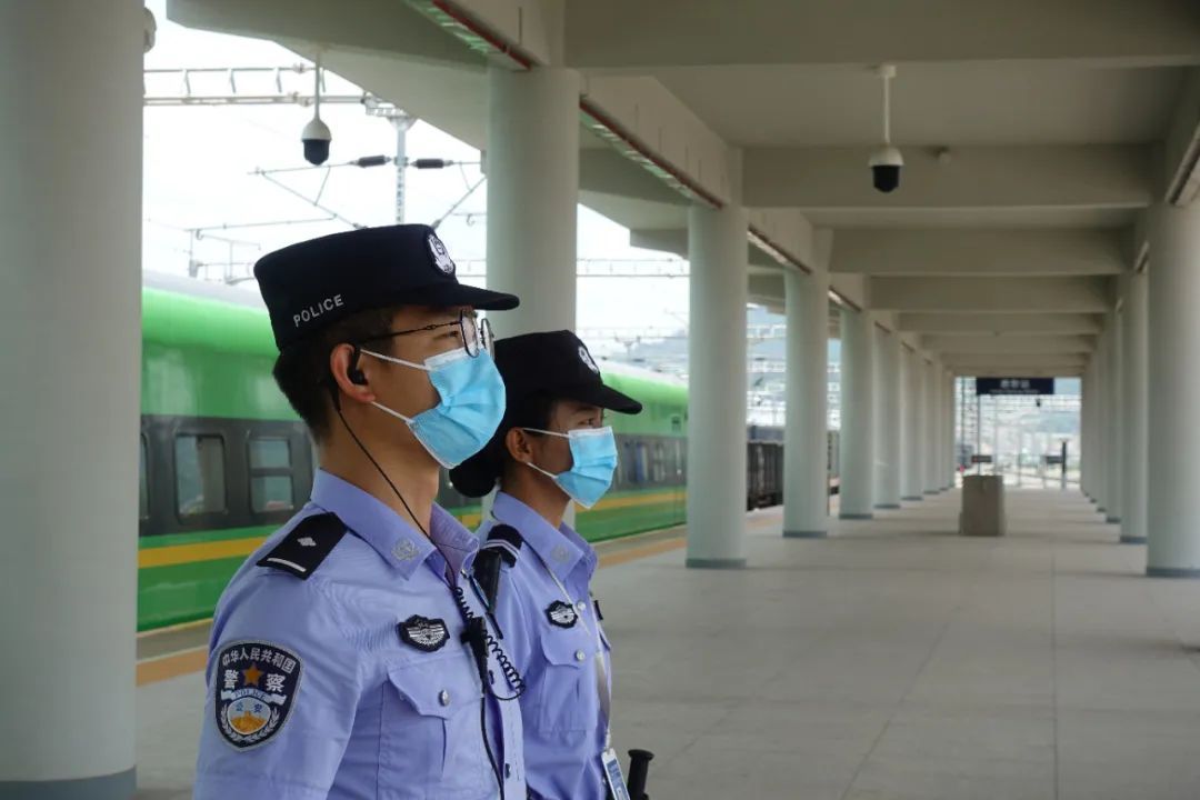 在云南边境一线随警作战,我看到了…… 在云南边境一线随警作战,我看到了……