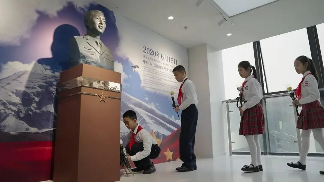 4年了，想念他们，成为他们