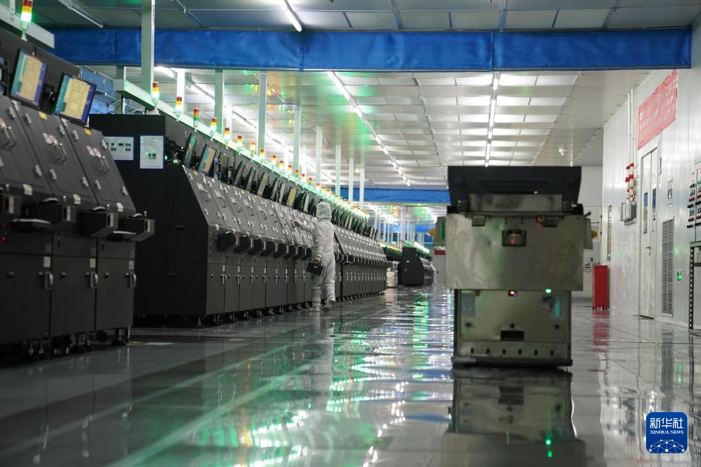 “北斗+5G”：这里的生产“静悄悄”