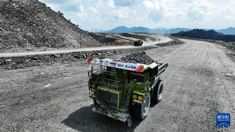 “北斗+5G”：这里的生产“静悄悄”