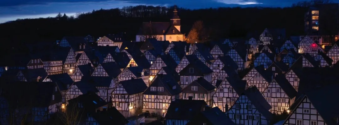 火爆全网的“派大星”博士,找到了! 火爆全网的“派大星”博士,找到了!