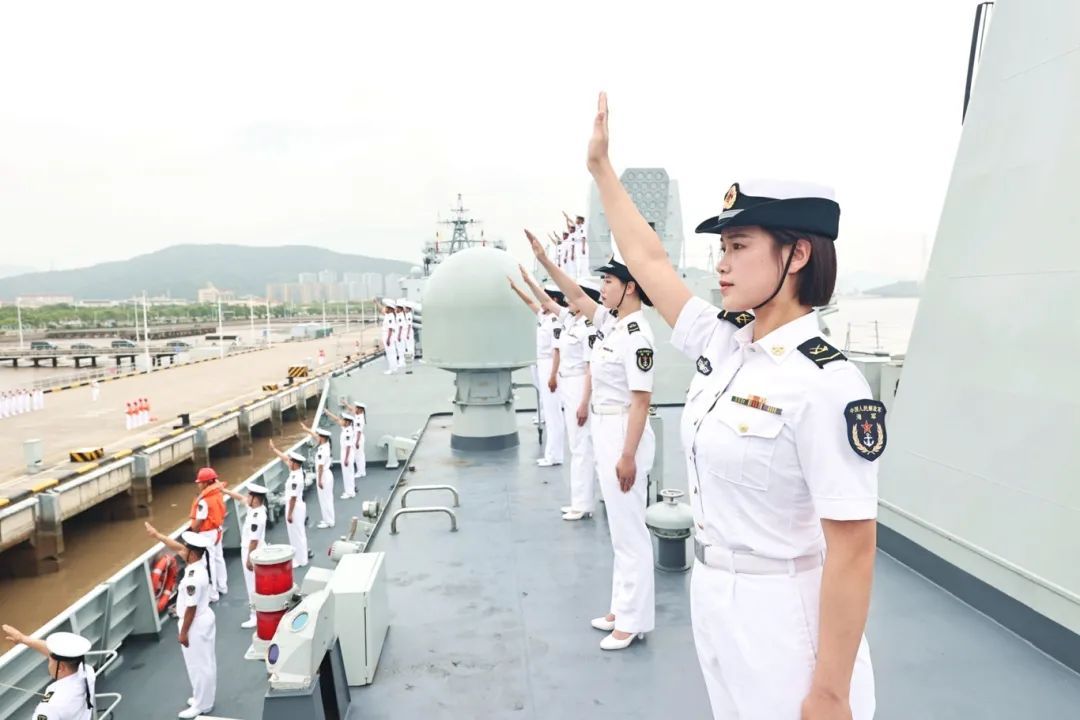 淄博舰今日启航!参加汤加海军成立50周年庆祝活动 淄博舰今日启航!参加汤加海军成立50周年庆祝活动