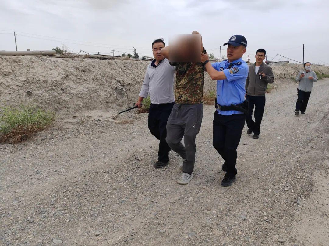 太拼了！辅警被拖行十几米后，把犯罪嫌疑人抓住了！