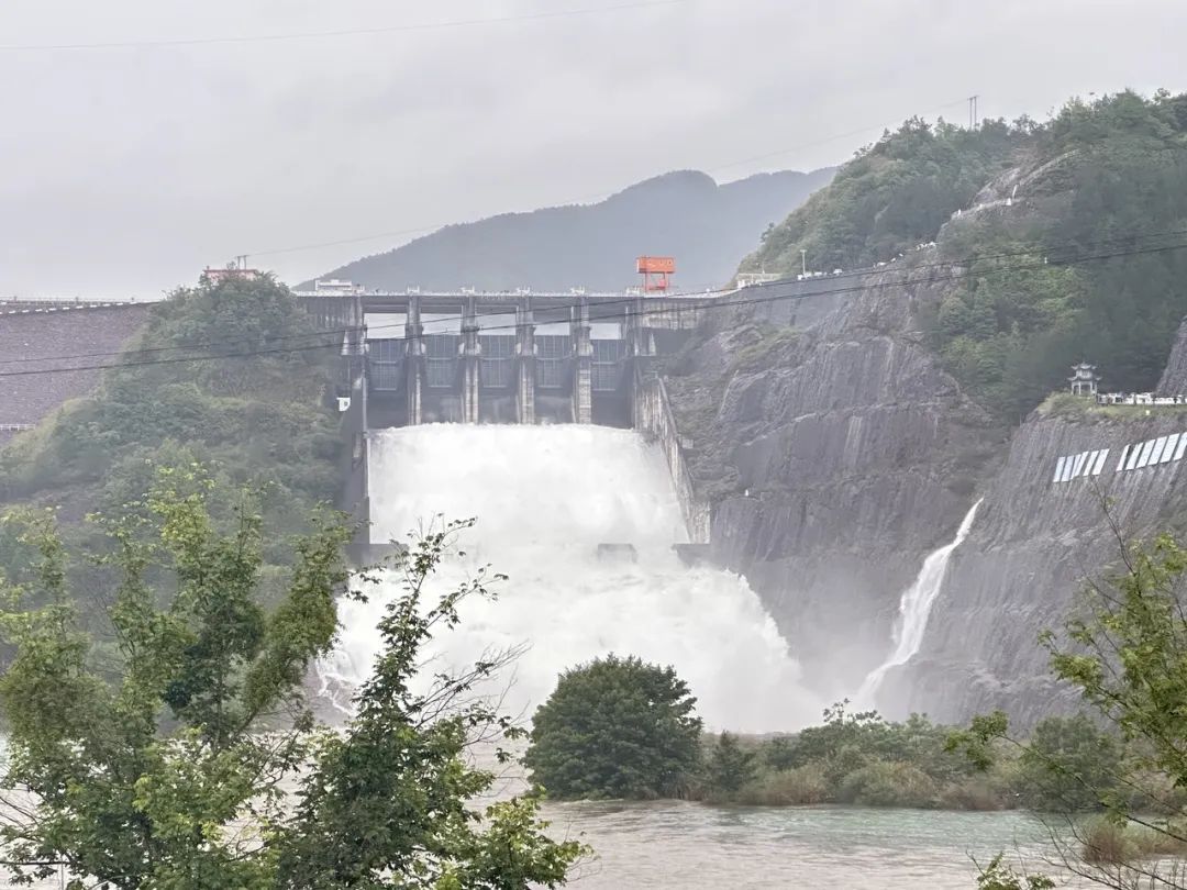 预警超100条！暴雨还将持续，转场在这天→