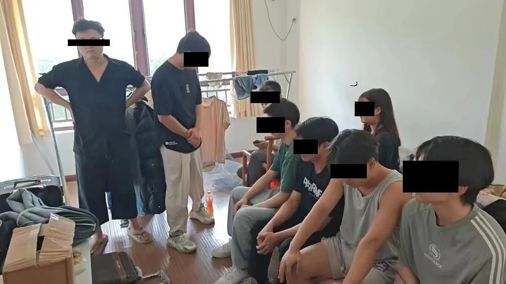 境内外勾结开发运维电诈APP,冷水江市公安局一举捣毁抓获31人 境内外勾结开发运维电诈APP,冷水江市公安局一举捣毁抓获31人