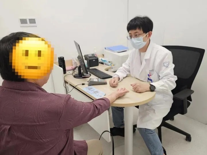 39.7℃！出现1例！医生：72小时可夺命