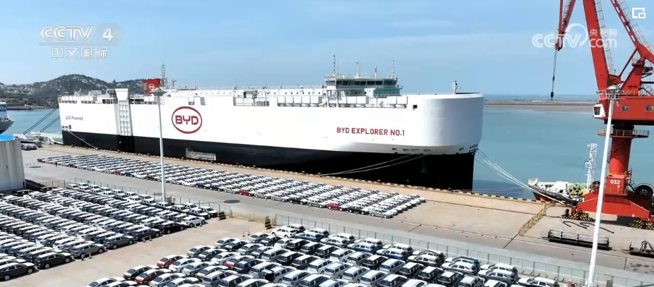 2.4亿辆、1010万辆，优势明显！中国电动汽车在海外“供销两旺”蓬勃发展