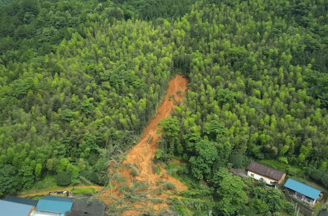 35℃高温+雷雨!厦门又将开启...... 35℃高温+雷雨!厦门又将开启......