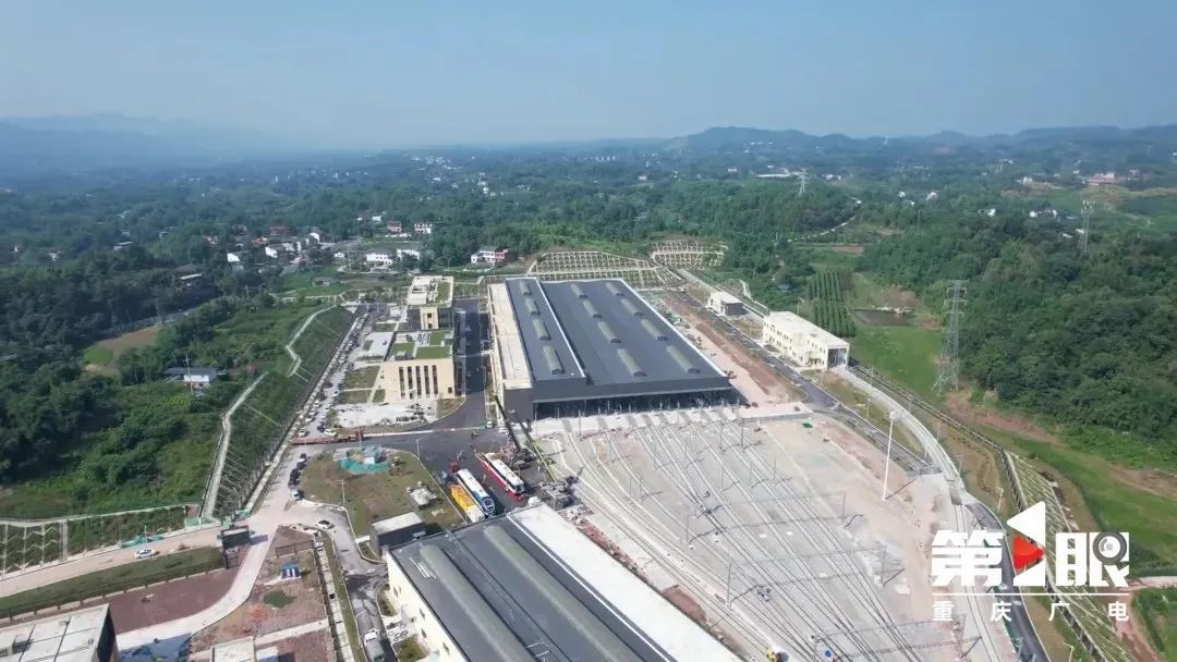 重庆璧铜线首列车完成吊装！预计开通时间→