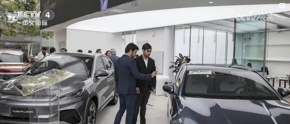 2.4亿辆、1010万辆，优势明显！中国电动汽车在海外“供销两旺”蓬勃发展