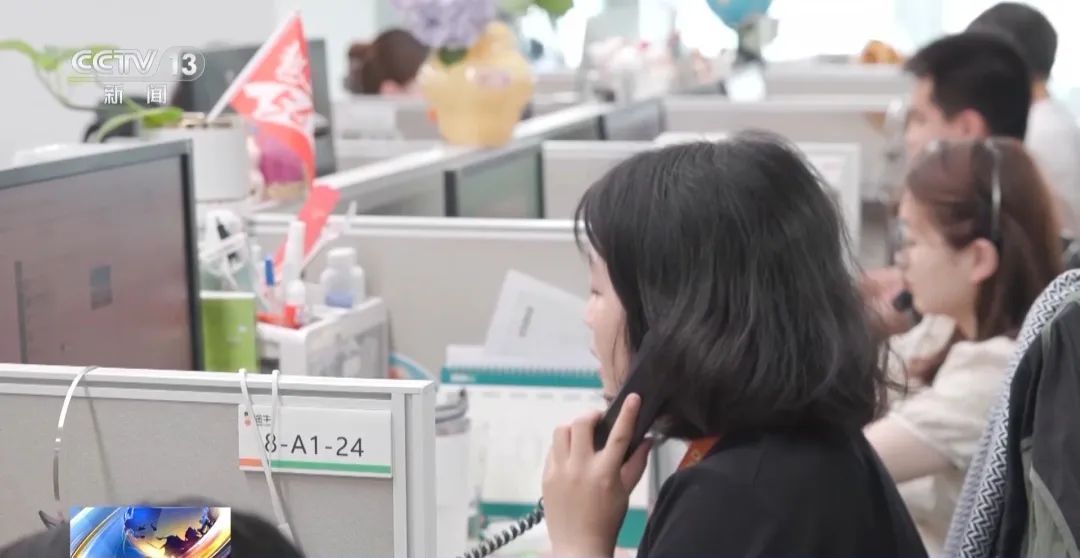 景区“长”满外国人！中国“City Walk”走起