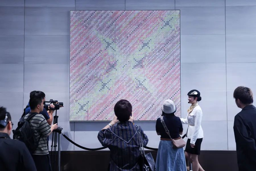 突然火了！上海近万人同时在抢，几乎秒空！网友：大开眼界