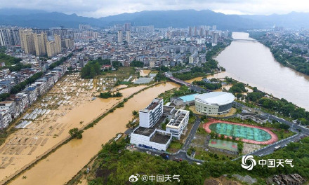 航拍福建上杭洪水现场