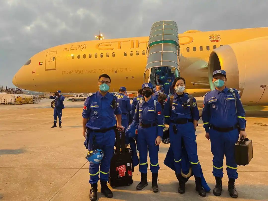 痛惜！年仅35岁！上海这位"老鬼班长"走了...